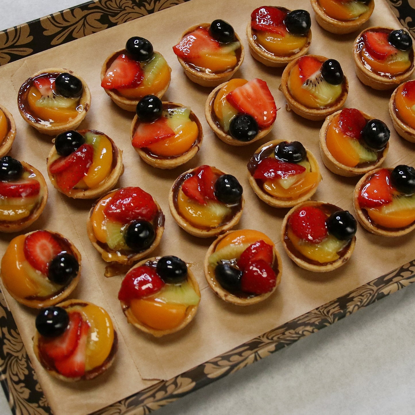 Mini Fruit Tart Platter (15)