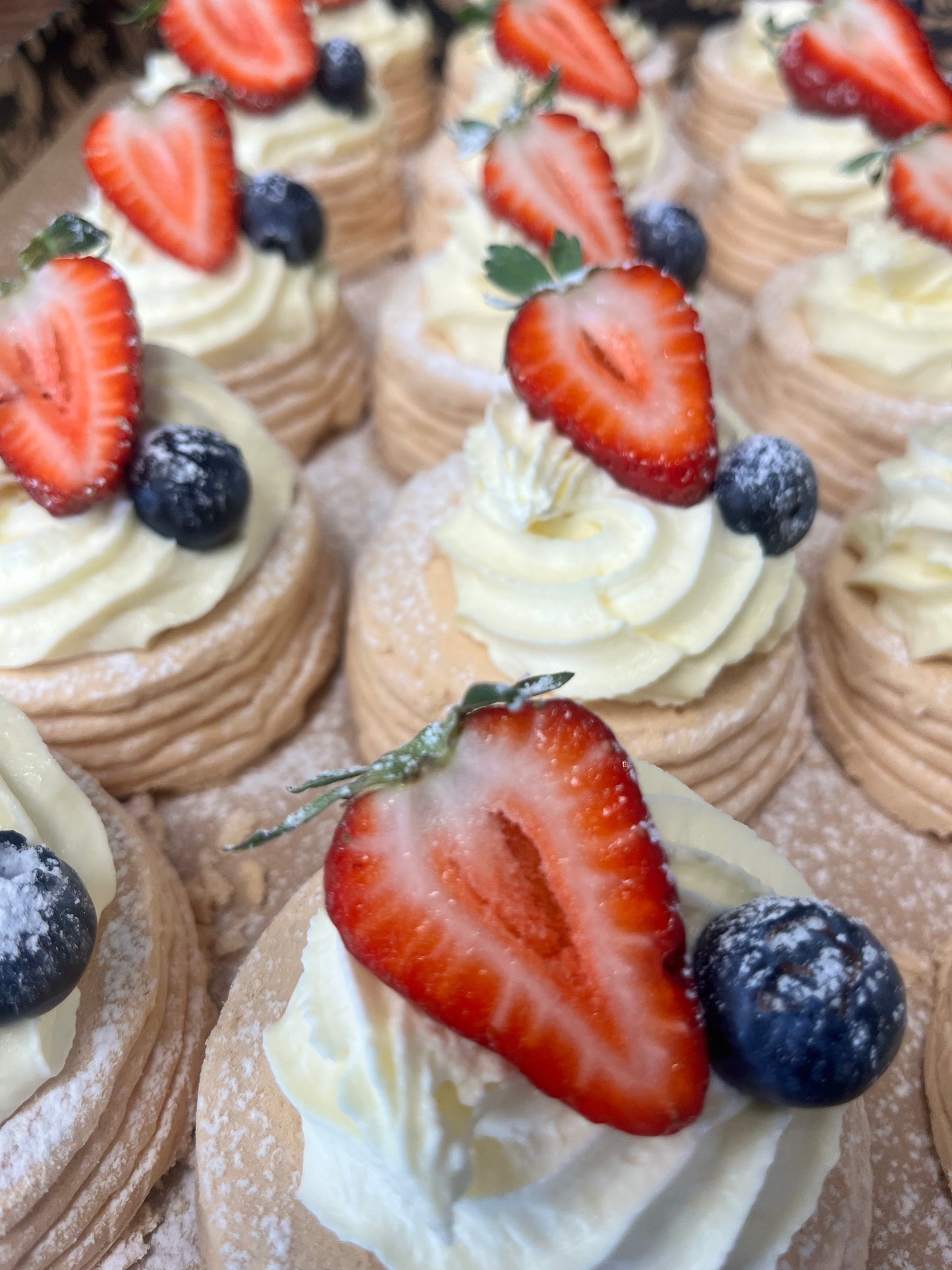 Mini Pavlova Platter